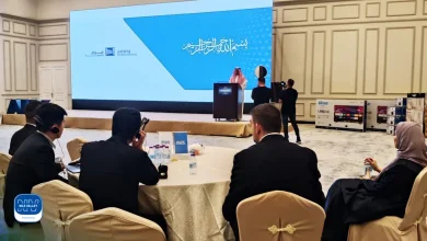 هواليدي ان ترجمة فورية